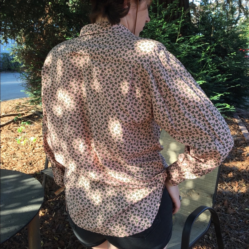 ✨🌞sale🌞✨ Deadstock Vintage | Peaches & Cream Blouse - Picture 4 of 5
